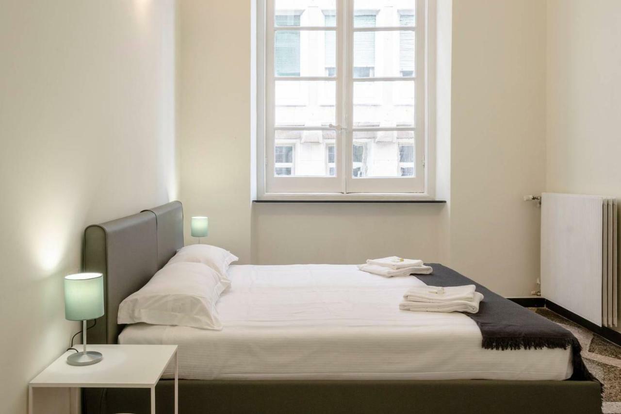 Joivy Elegant Flat For 7, In The Heart Of Genoa Apartment Exterior photo