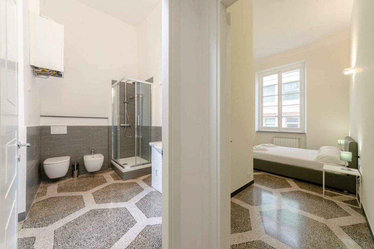 Joivy Elegant Flat For 7, In The Heart Of Genoa Apartment Exterior photo